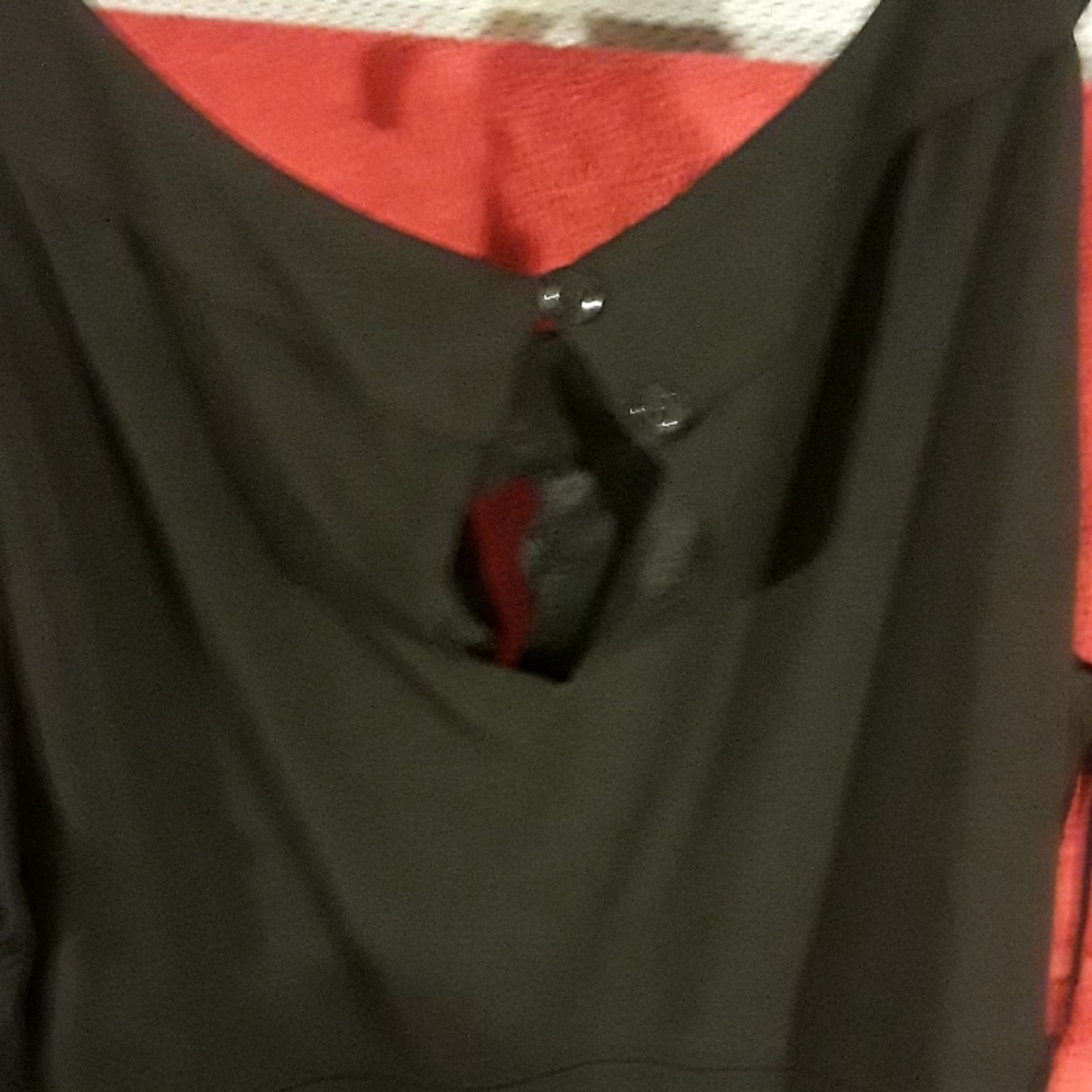 Dress - Picture 3 of 3